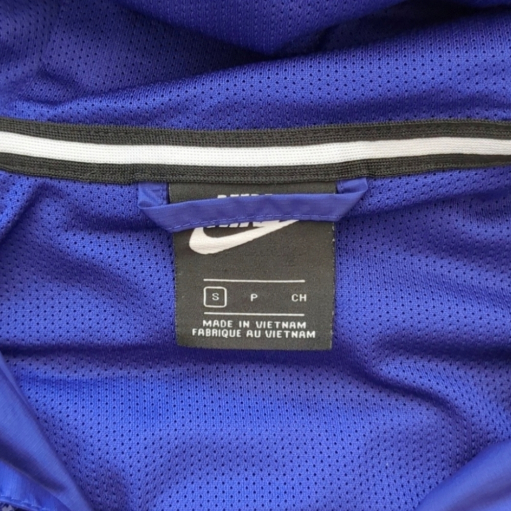 Nike Colorblock Windrunner Jacket - image 3